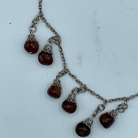 “VINTAGE NECKLACE” Brown Drop Stones in a Silver Setting . - Picture 4 of 5